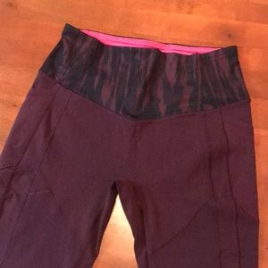 Lululemon Burgundy Leggings